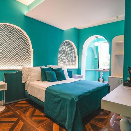 Cafe Latino Suites Sorrento Esterno foto