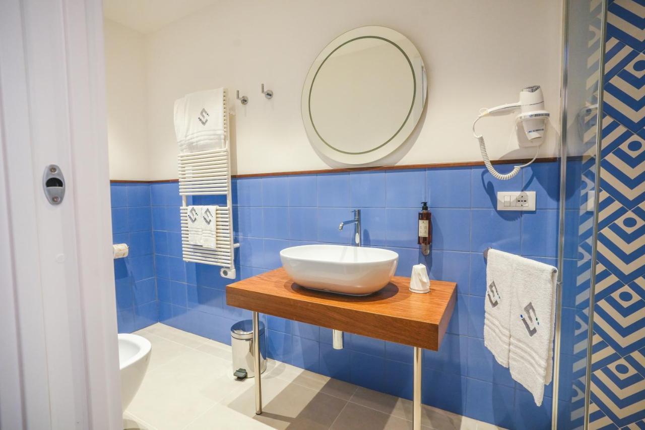 Cafe Latino Suites Sorrento Esterno foto