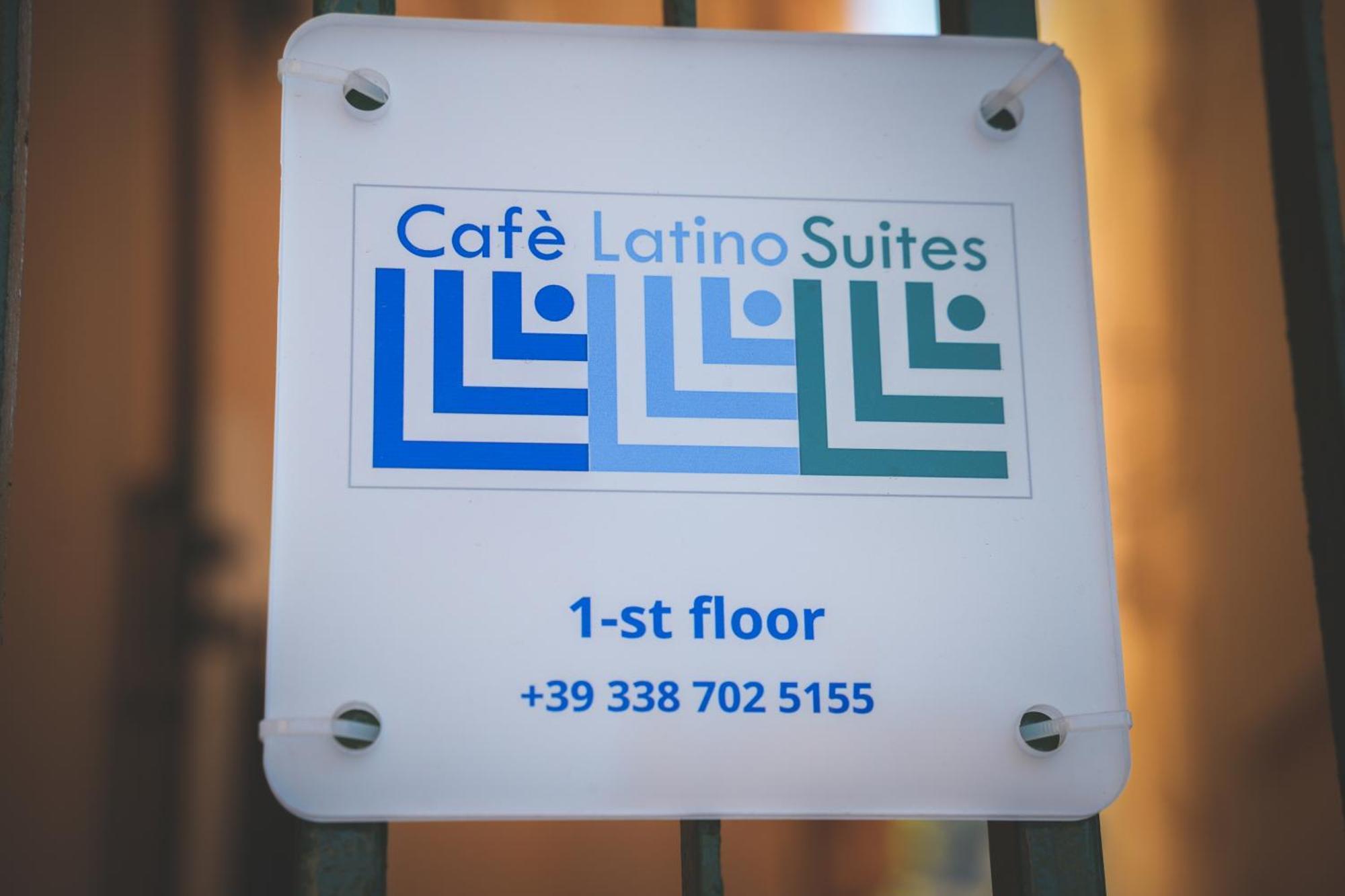 Cafe Latino Suites Sorrento Esterno foto